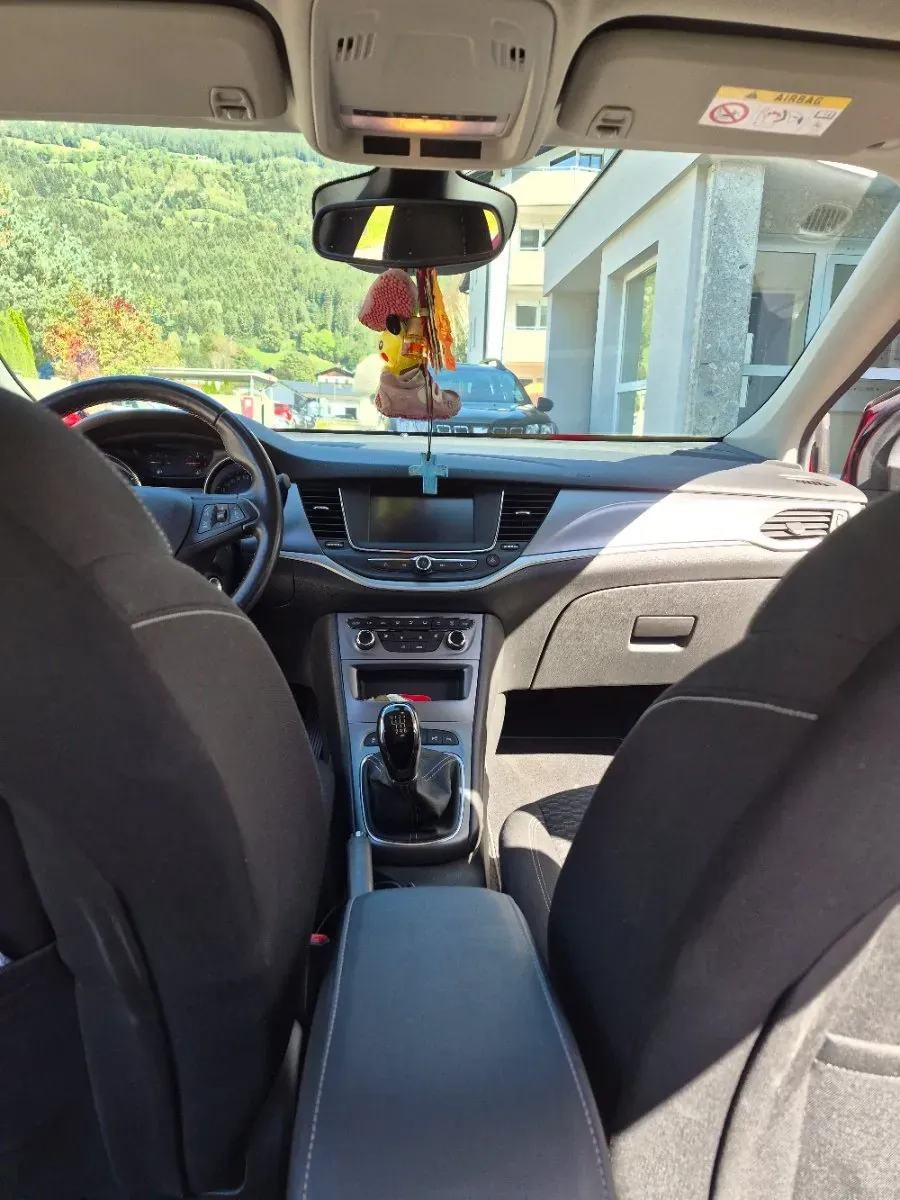 Opel Astra 2019 photo 3