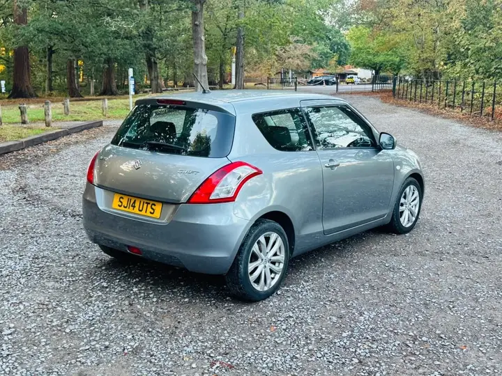 Suzuki Swift 2014 photo 2