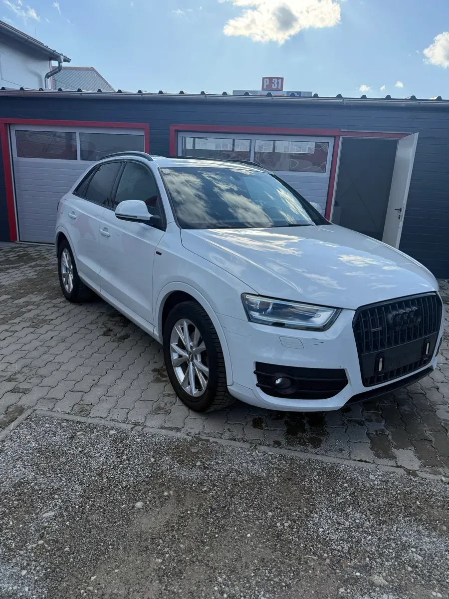 Audi Q3 2013 photo 3