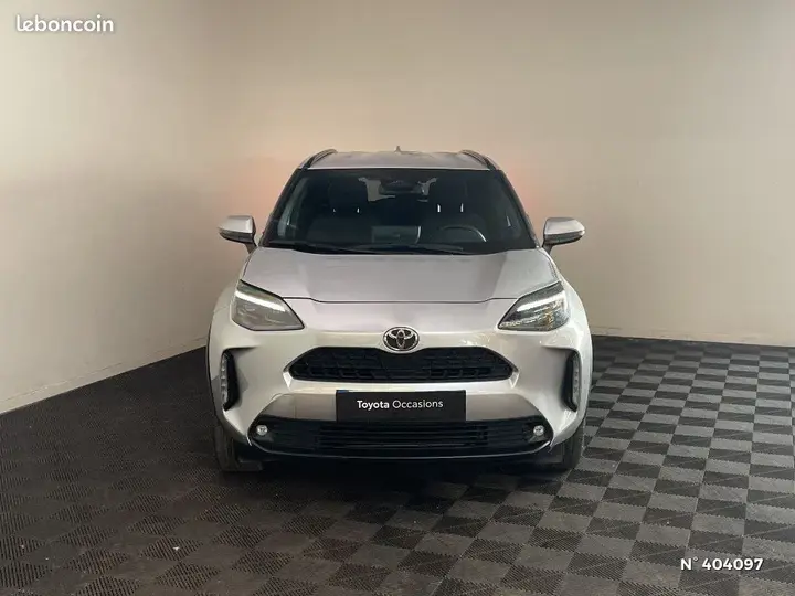 Toyota Yaris Cross 2024 photo 3