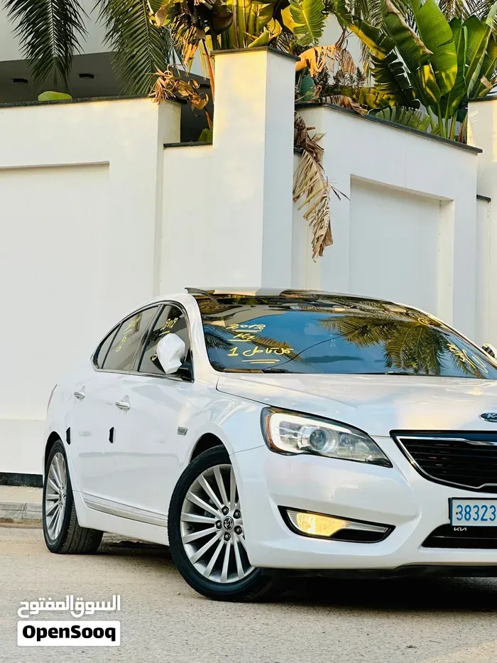 Kia Cadenza 2012 photo 4