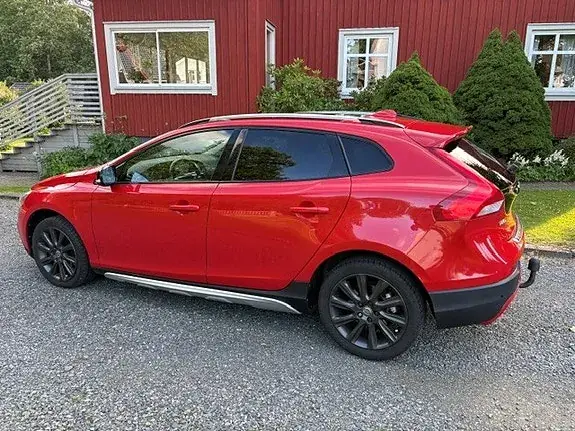 Volvo V40 Cross Country 2014 photo 4