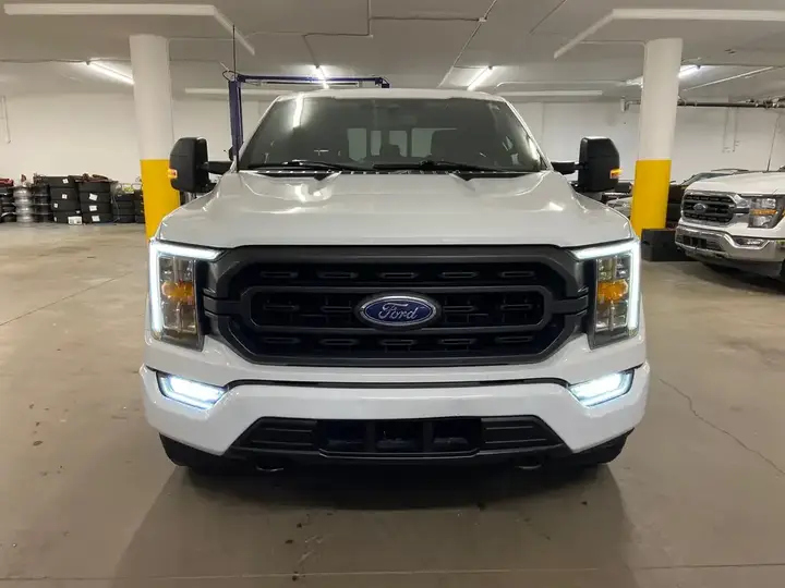 Ford F-150 2023 photo 2