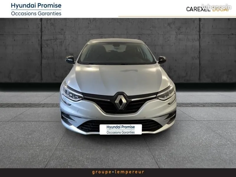 Renault Megane 2024 photo 2