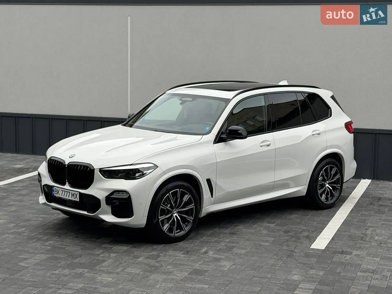 BMW X5 2019 photo 2
