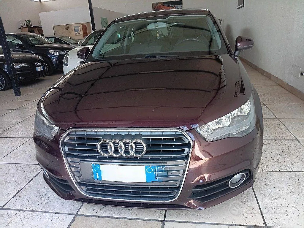Audi A1 2011 photo 2