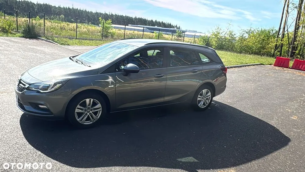 Opel Astra 2019 photo 5