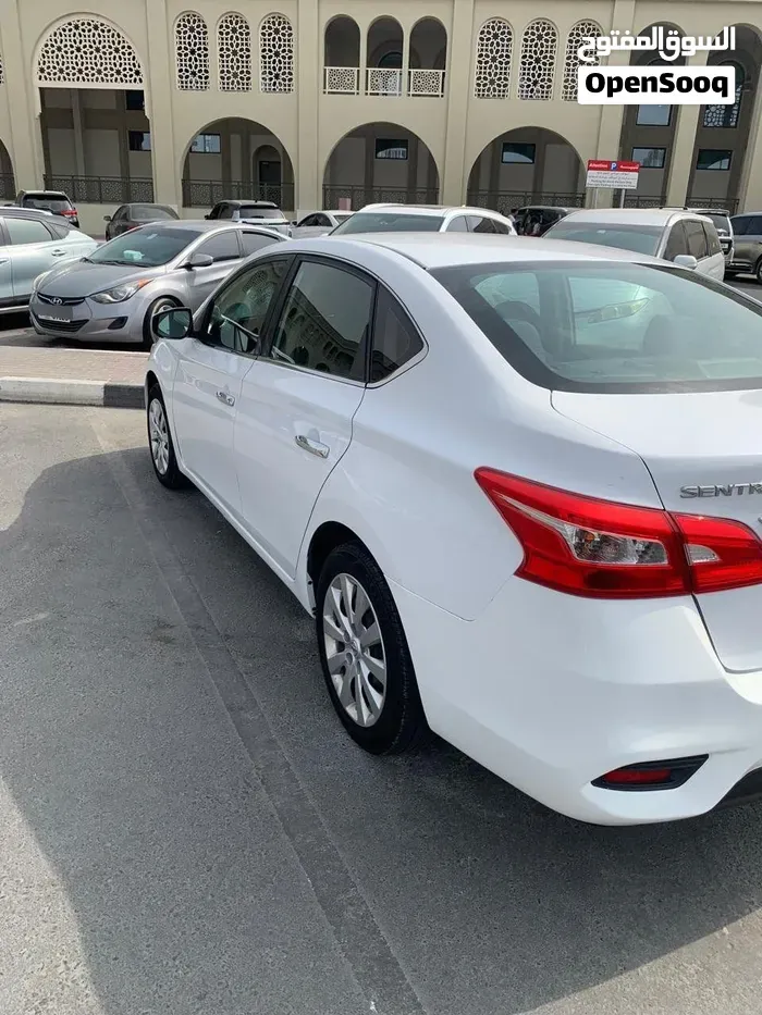 Nissan Sentra 2019 photo 4