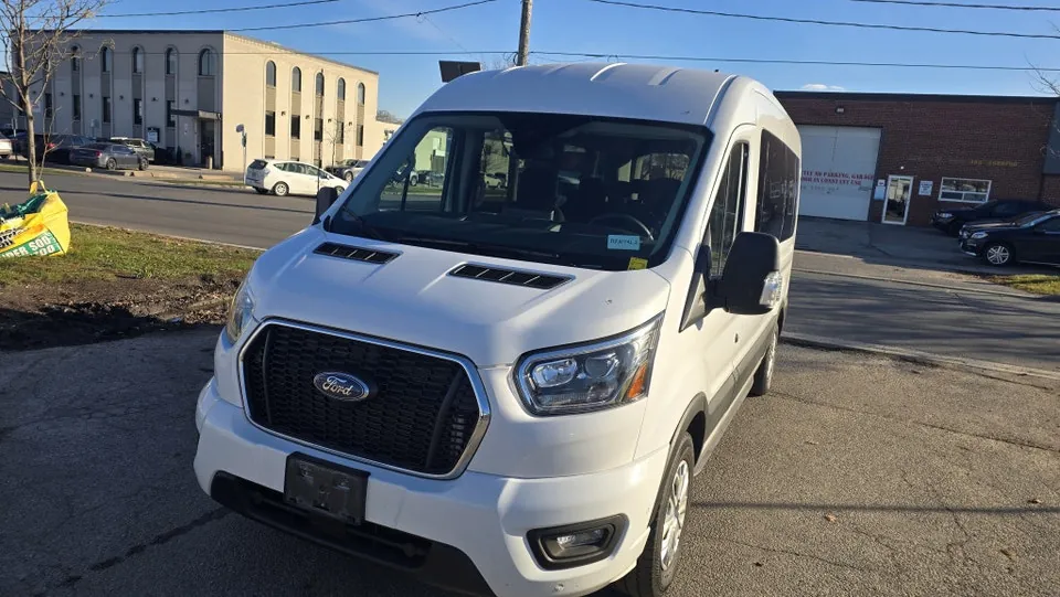 Ford Transit 2023 photo 4