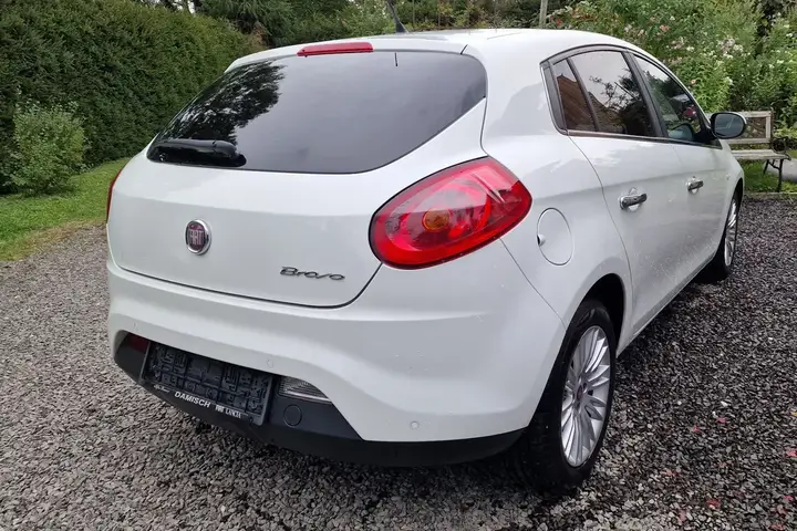 Fiat Bravo 2011 photo 2