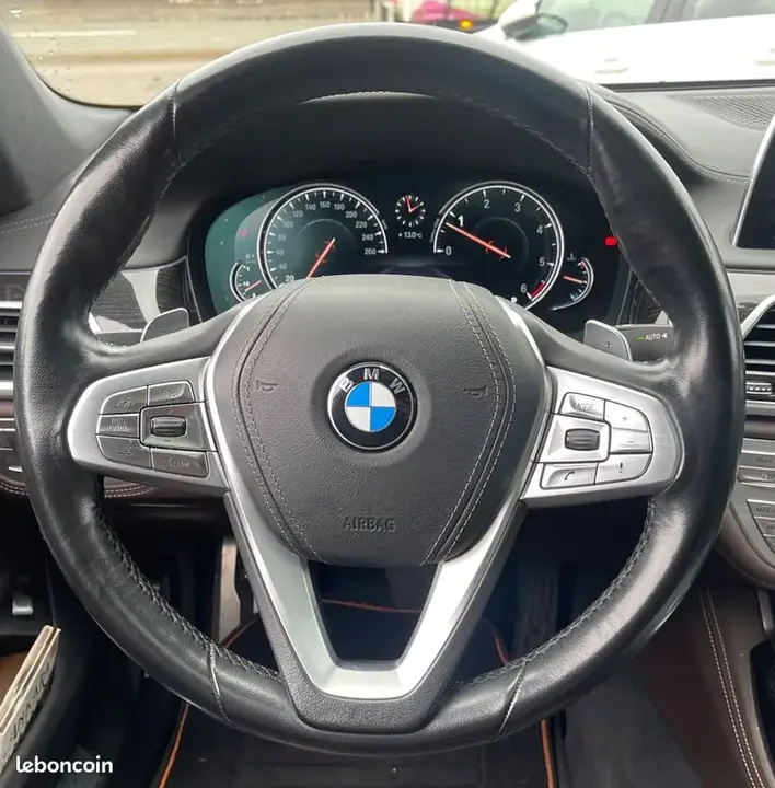 BMW 7 Series 2016 photo 4