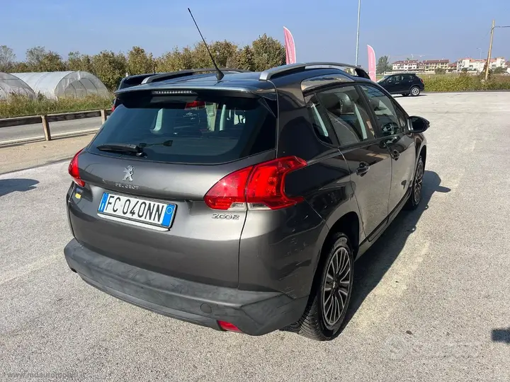 Peugeot 2008 2016 photo 4