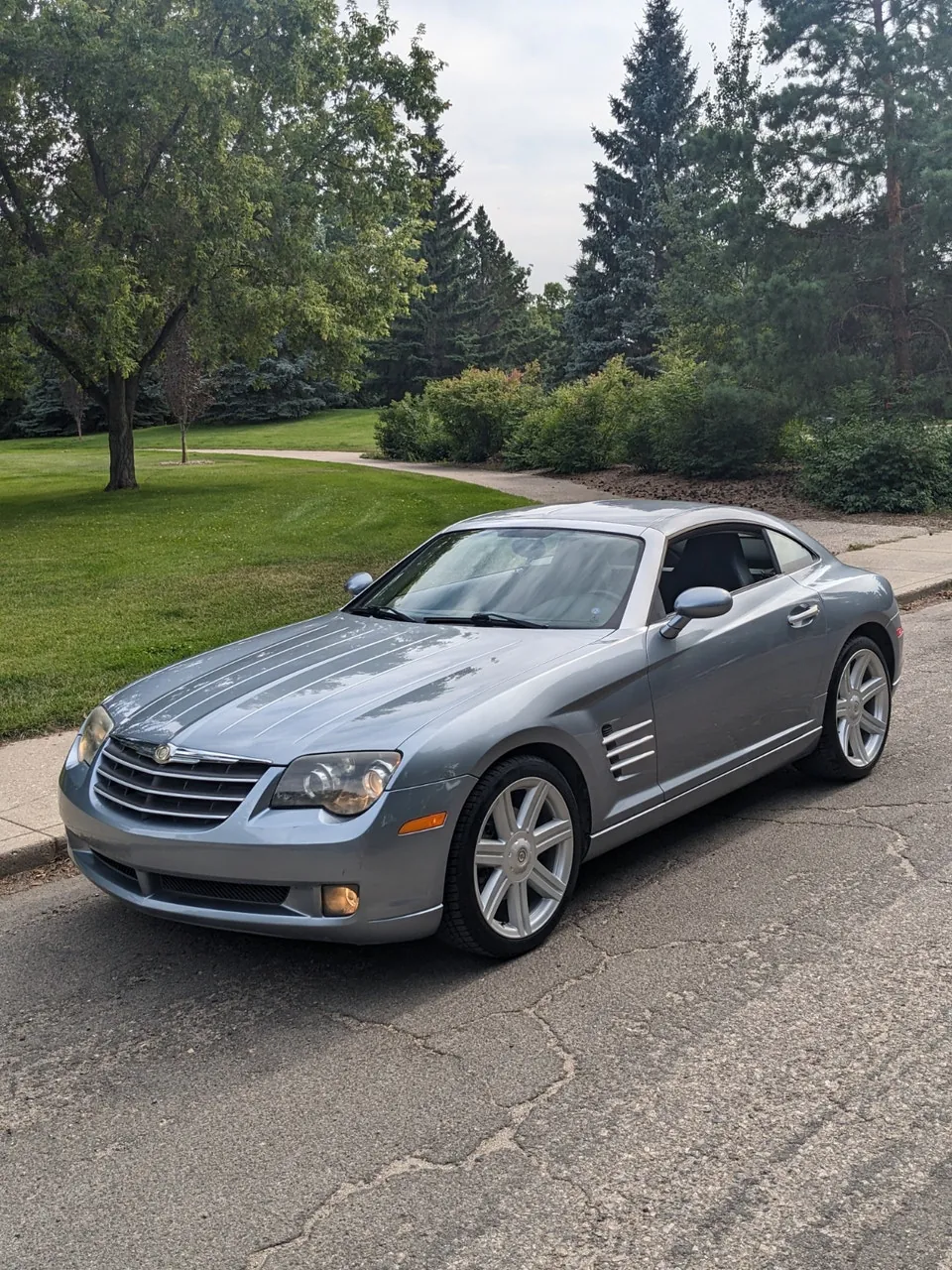 Chrysler Crossfire 2004 photo 2