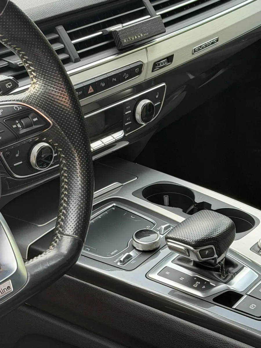 Audi Q7 2018 photo 3