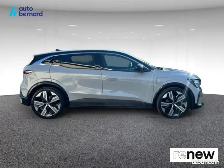 Renault Megane 2023 photo 4