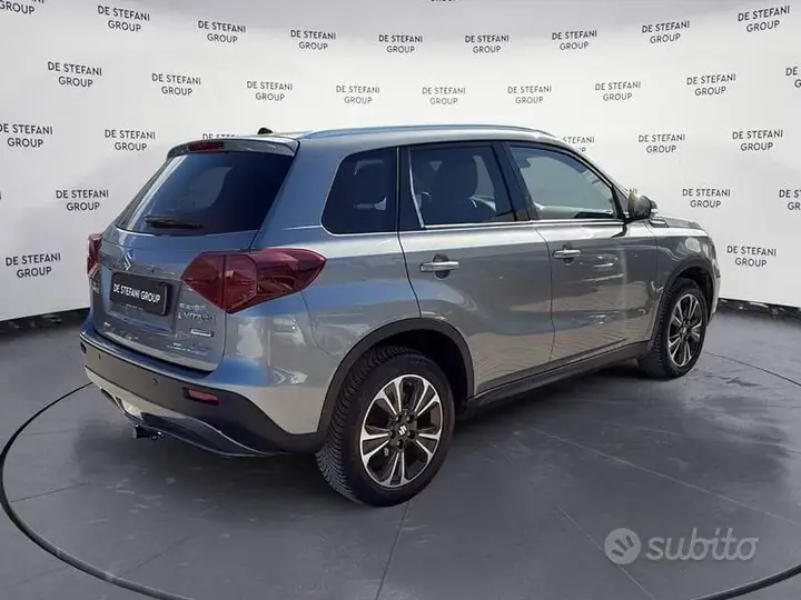 Suzuki Vitara 2023 photo 2