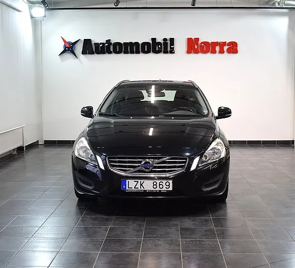 Volvo V60 2012 photo 2