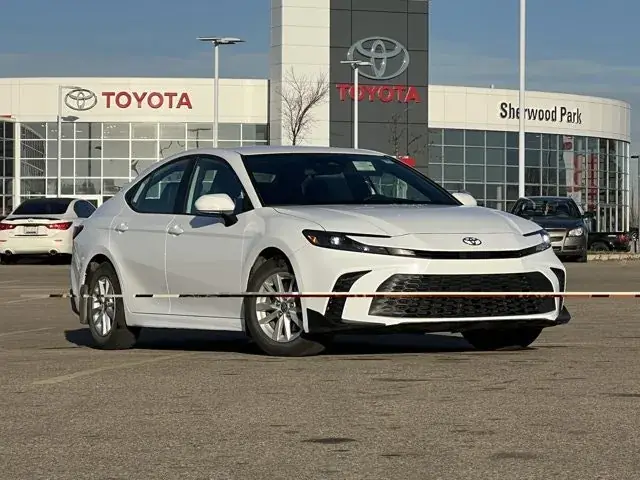 Toyota Camry 2025 photo 2