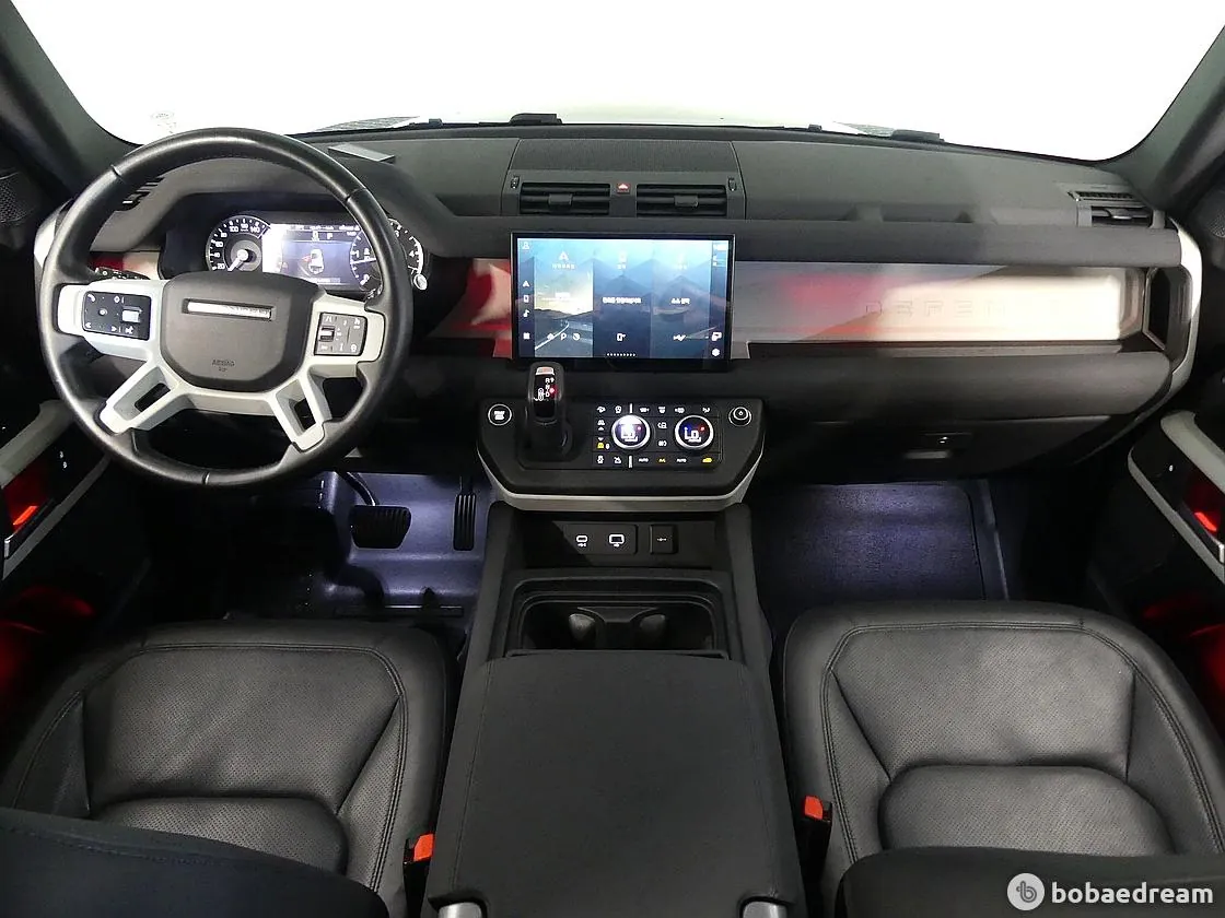 Land Rover Defender 2022 photo 4