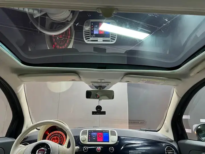 Fiat 500 2010 photo 2