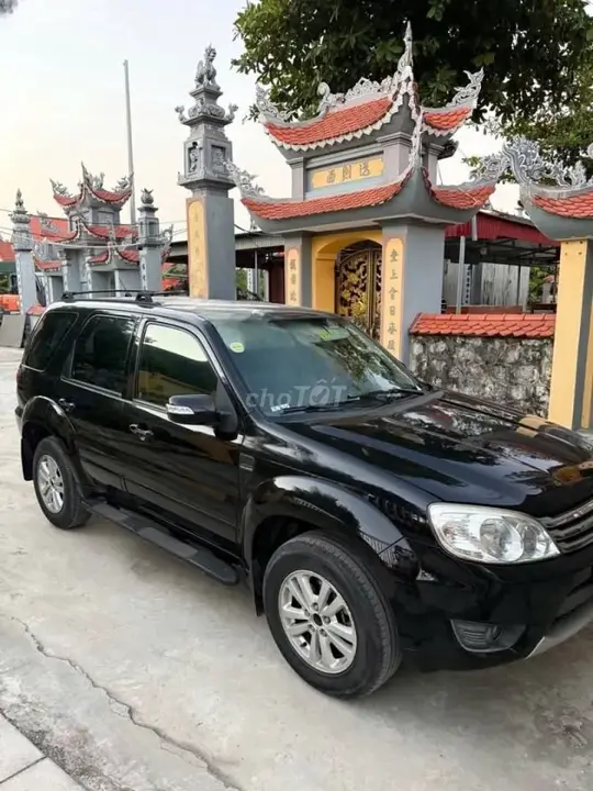 Ford Escape 2009 photo 2