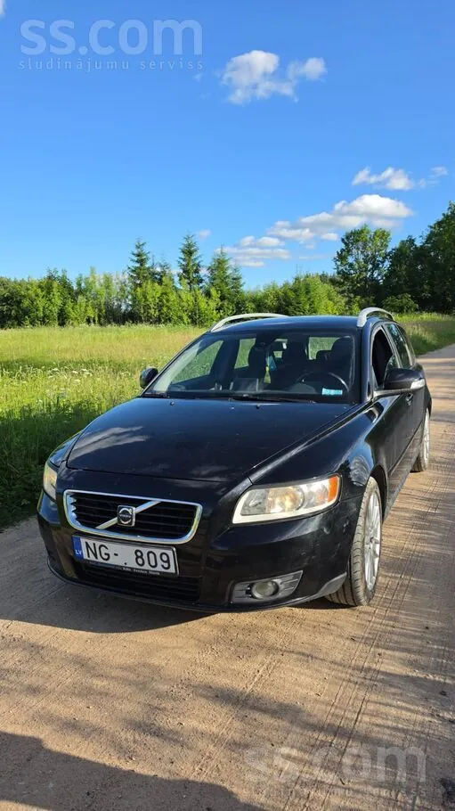 Volvo V50