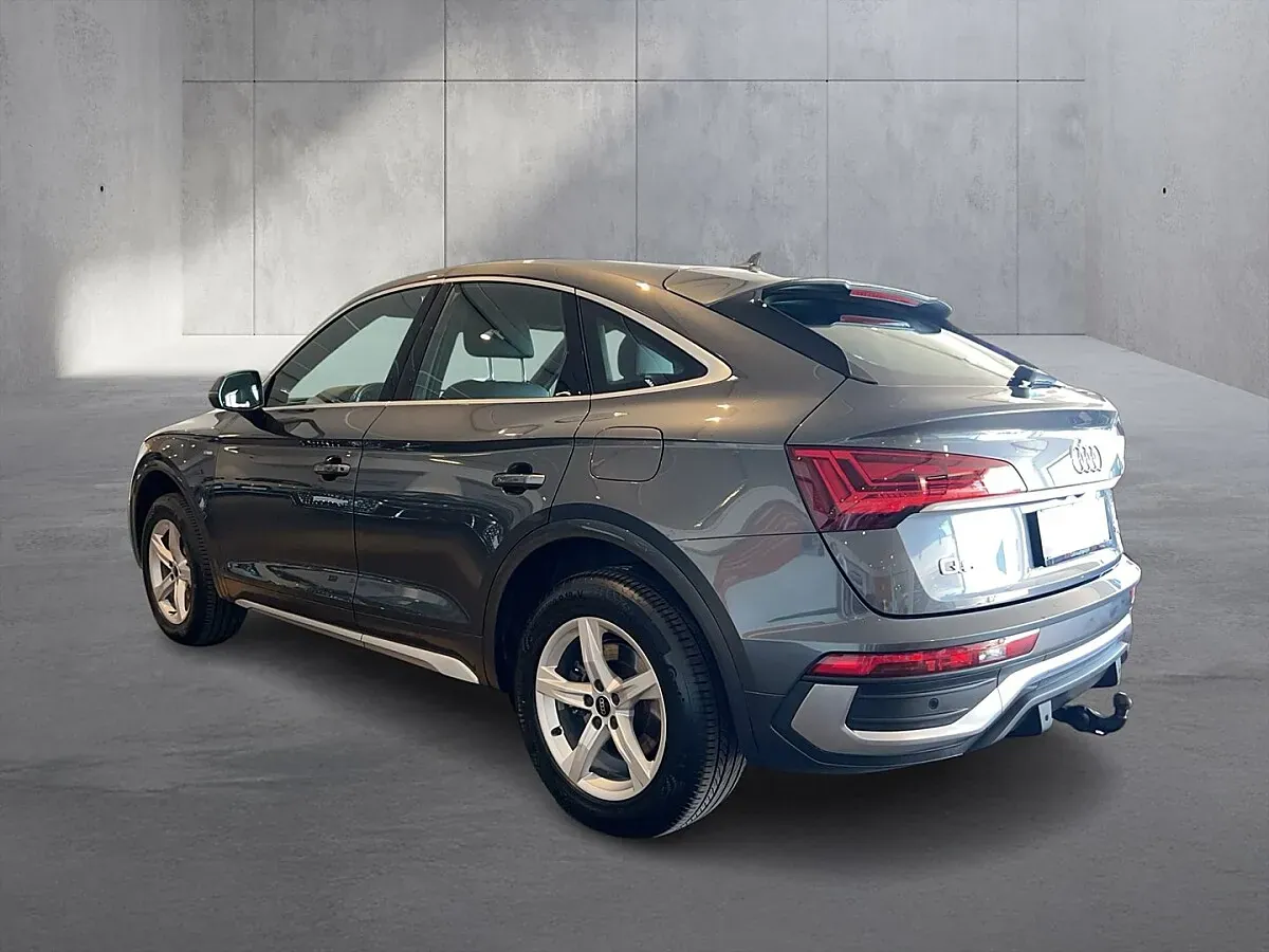 Audi Q5 2023 photo 3