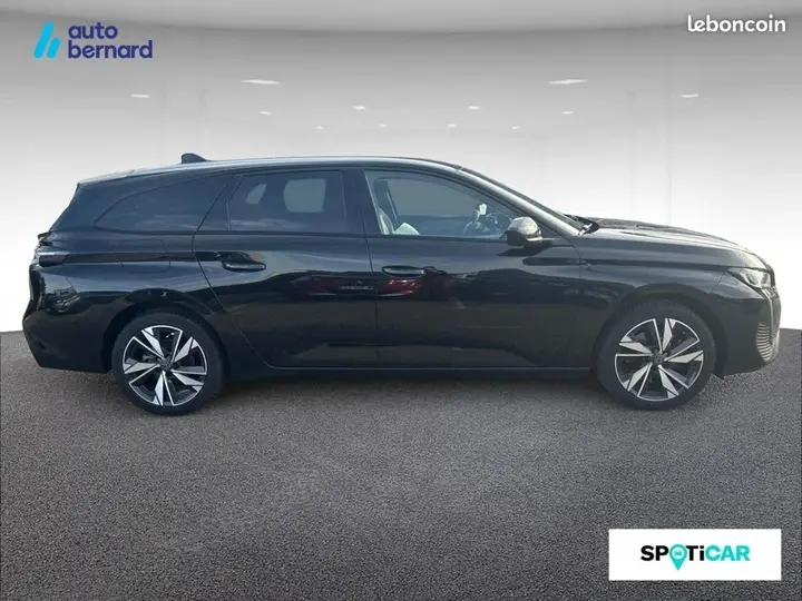 Peugeot 308 2023 photo 4