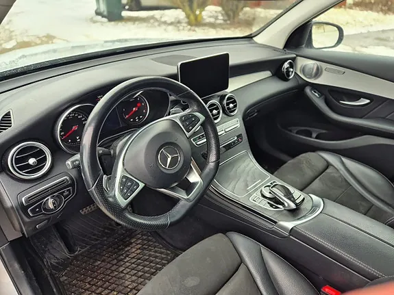 Mercedes-Benz Glc220 D 2019 photo 3