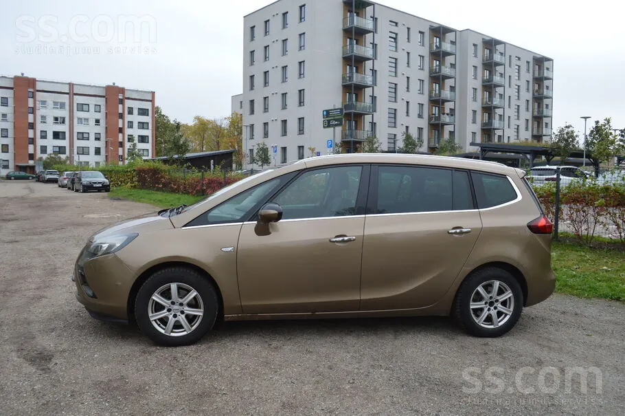 Opel Zafira Tourer 2013 photo 3