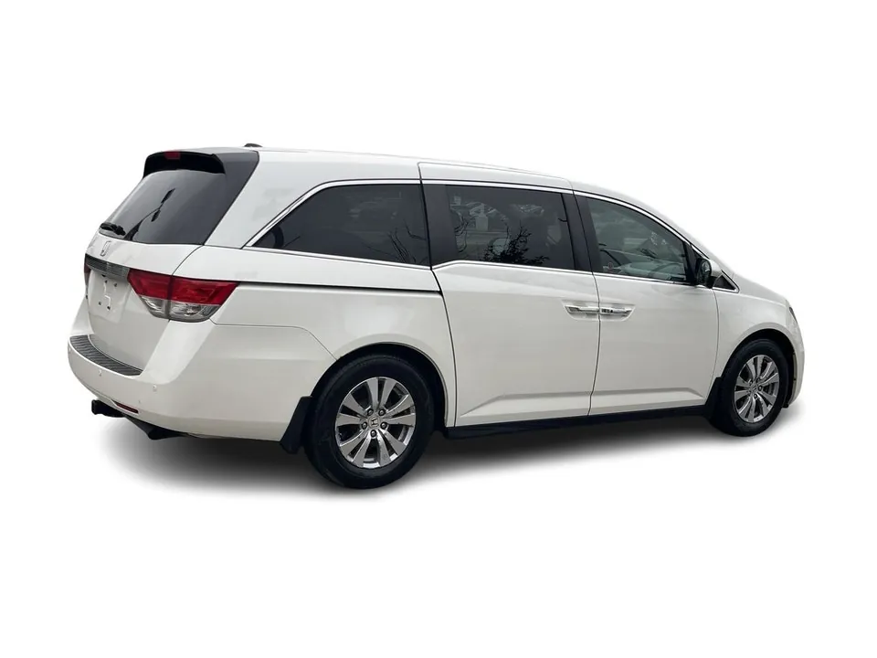 Honda Odyssey 2016 photo 2