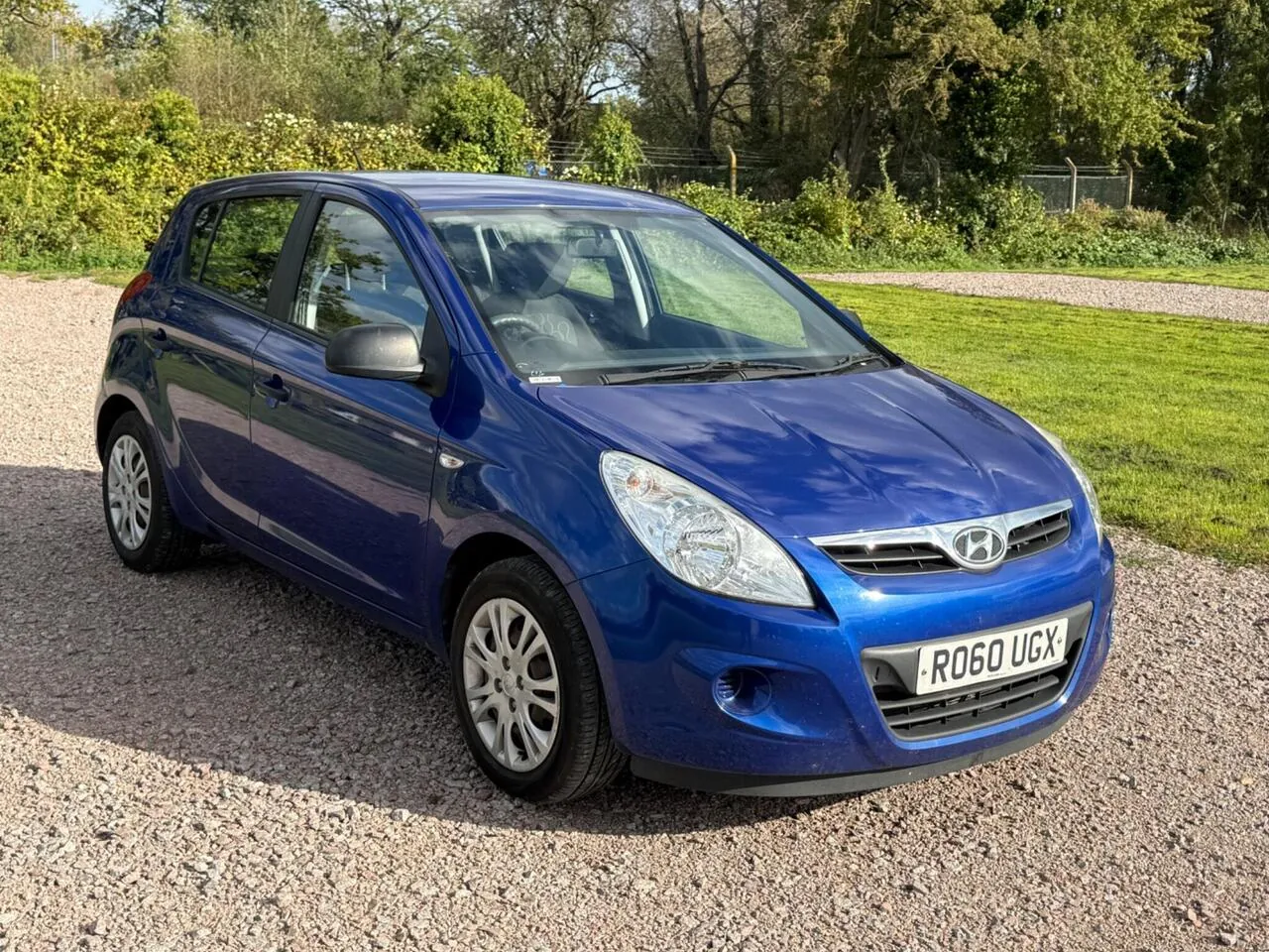 Hyundai I20 2010 photo 2