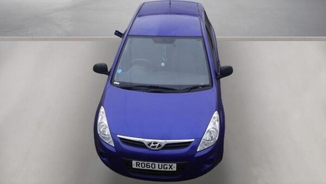 Hyundai I20 2010 photo 3