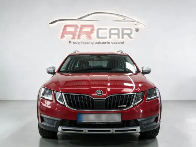 Skoda Octavia Combi 2019 photo 4