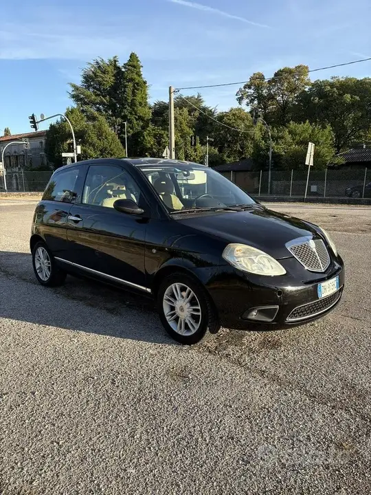 Lancia Ypsilon 2007 photo 2