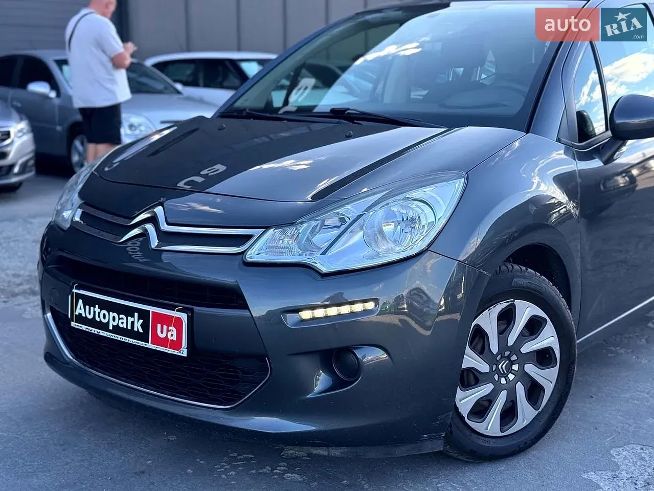 Citroen C3 2015 photo 3