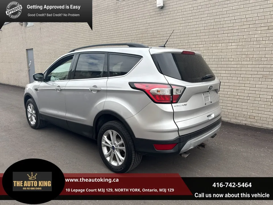 Ford Escape 2018 photo 2