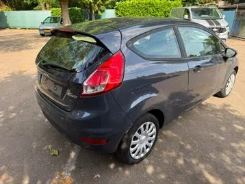 Ford Fiesta 2013 photo 3
