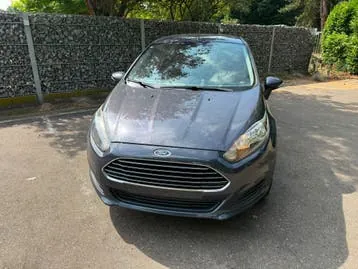 Ford Fiesta 2013 photo 2