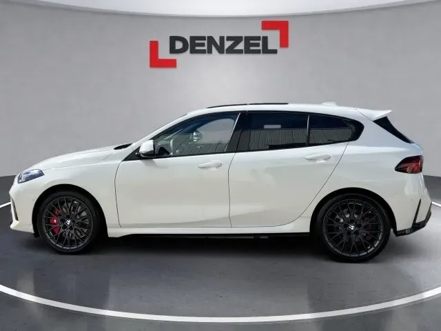 BMW 1 Series 2026 photo 2