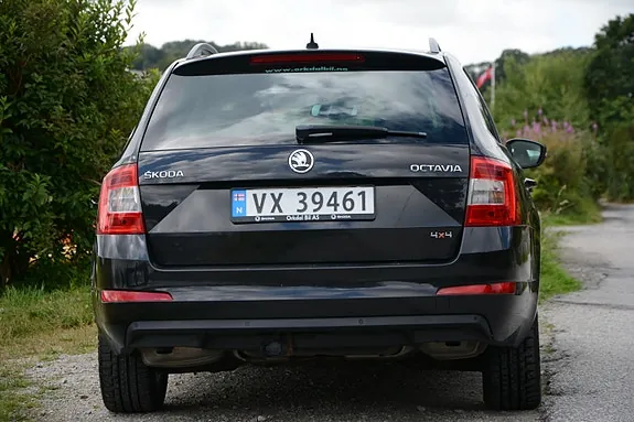 Skoda Octavia 2014 photo 4