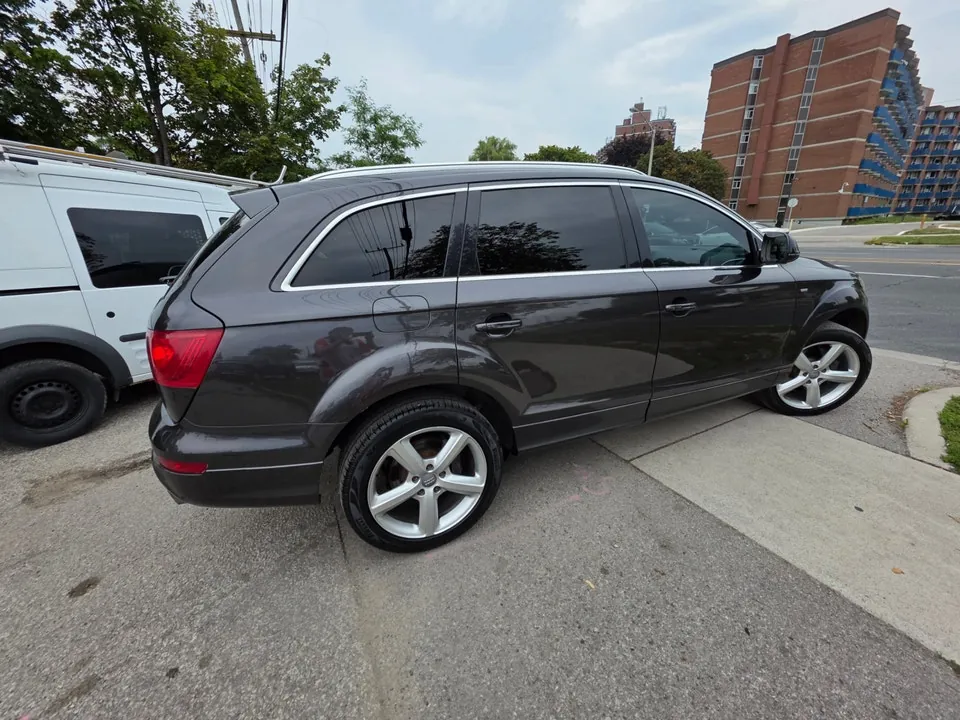 Audi Q7 2015 photo 5