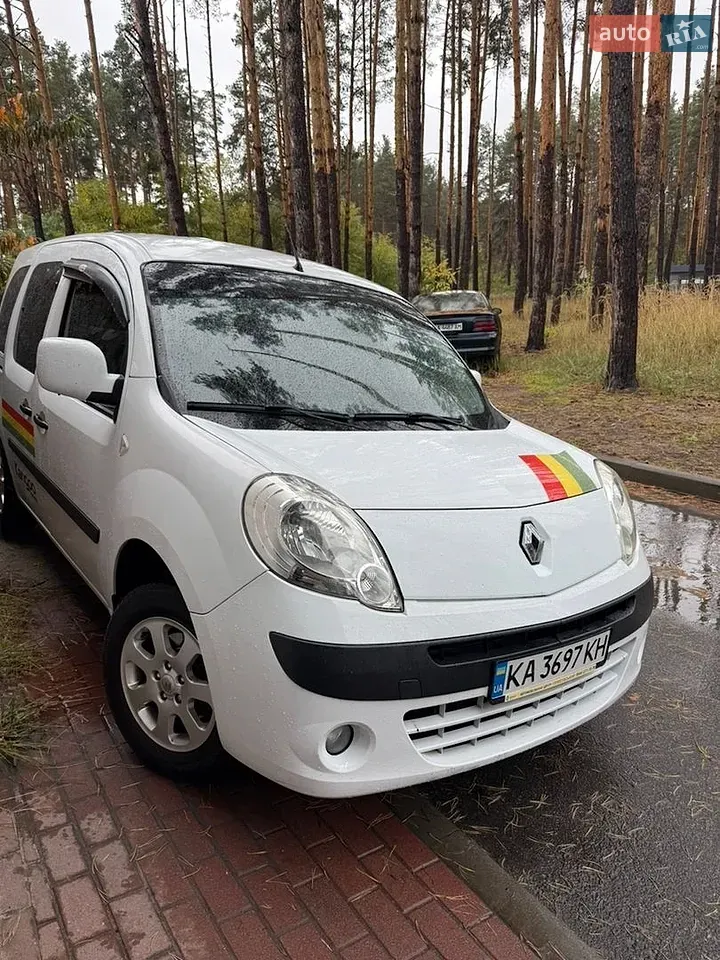 Renault Kangoo 2011 photo 2