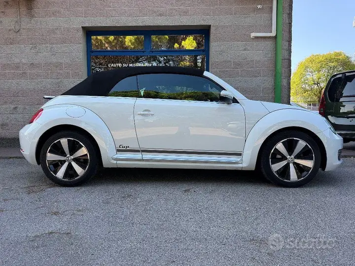 Volkswagen Maggiolino 2015 photo 2