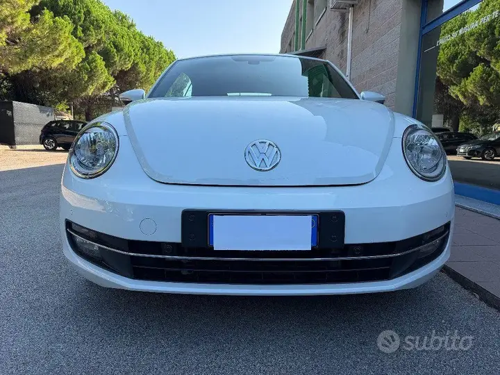 Volkswagen Maggiolino 2015 photo 4