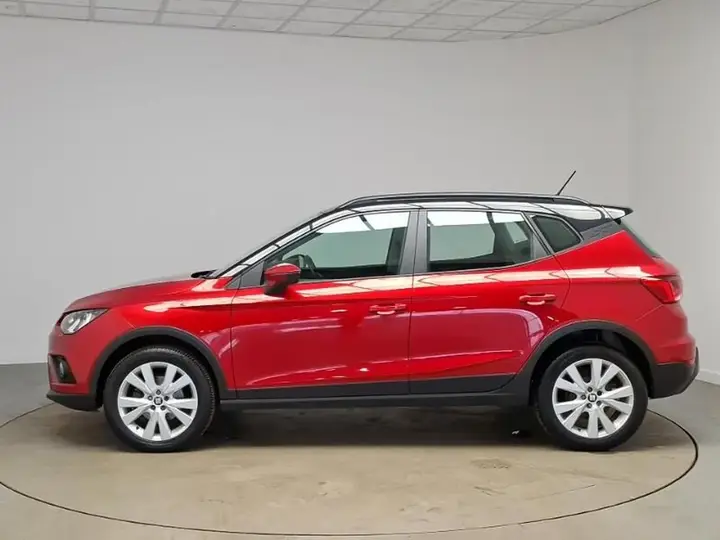 Seat Arona 2018 photo 4