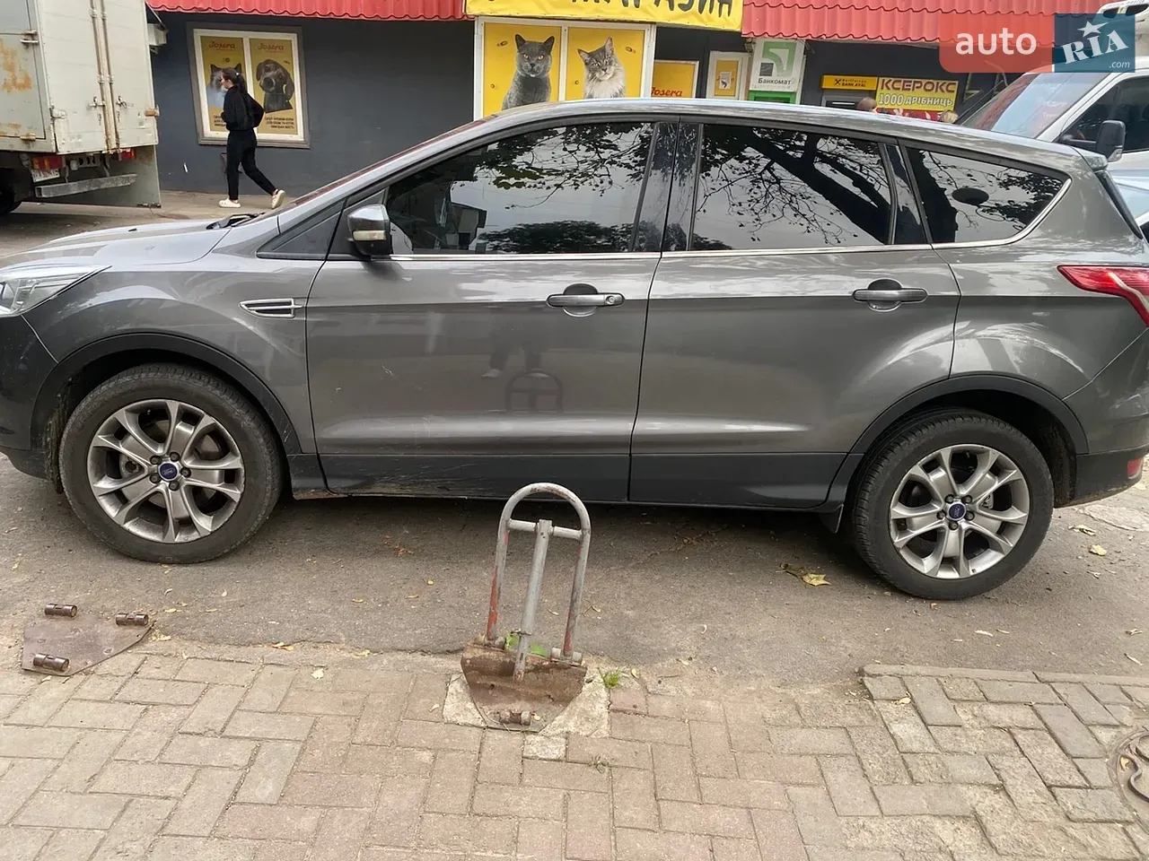 Ford Escape 2013 photo 2