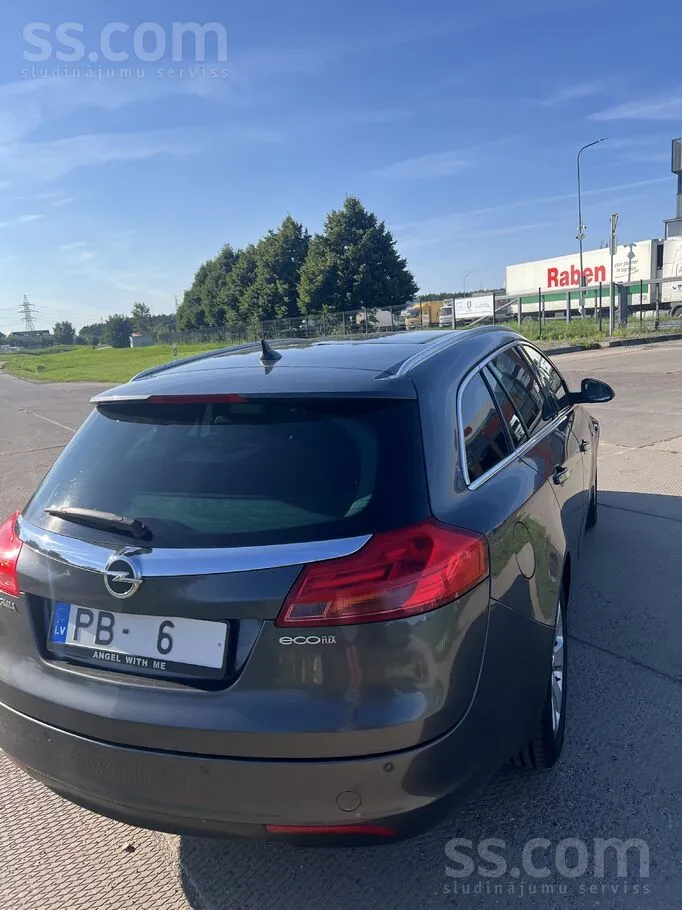 Opel Insignia 2011 photo 4
