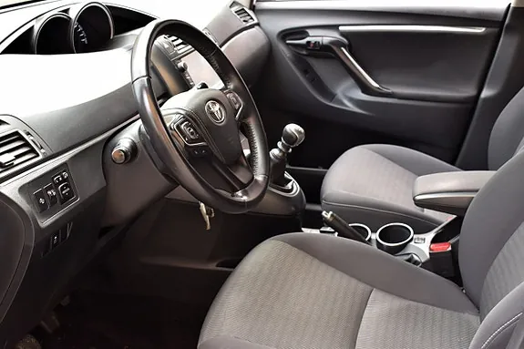 Toyota Verso 2016 photo 5
