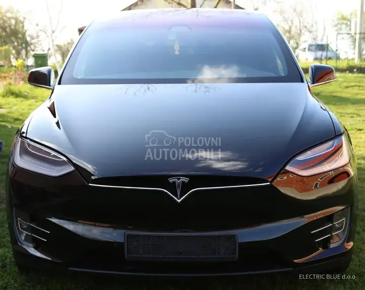 Tesla Model X 2018 photo 3